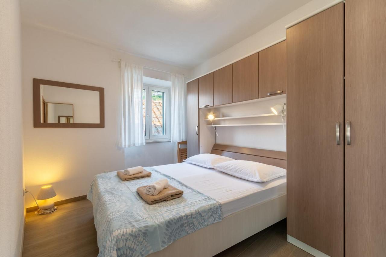 פוצ'ישצ'ה Apartments Sonja מראה חיצוני תמונה